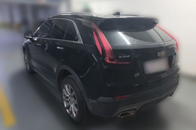 Used Cadillac XT4 2022 28T Two-Wheel-Drive Luxury Version Rear Left 45 Deg