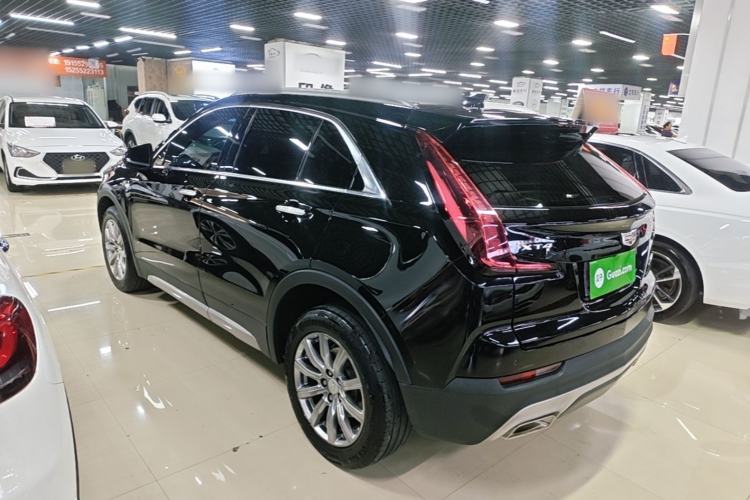 Used Cadillac XT4 2022 28T Two-Wheel-Drive Luxury Version Rear Left 45 Deg