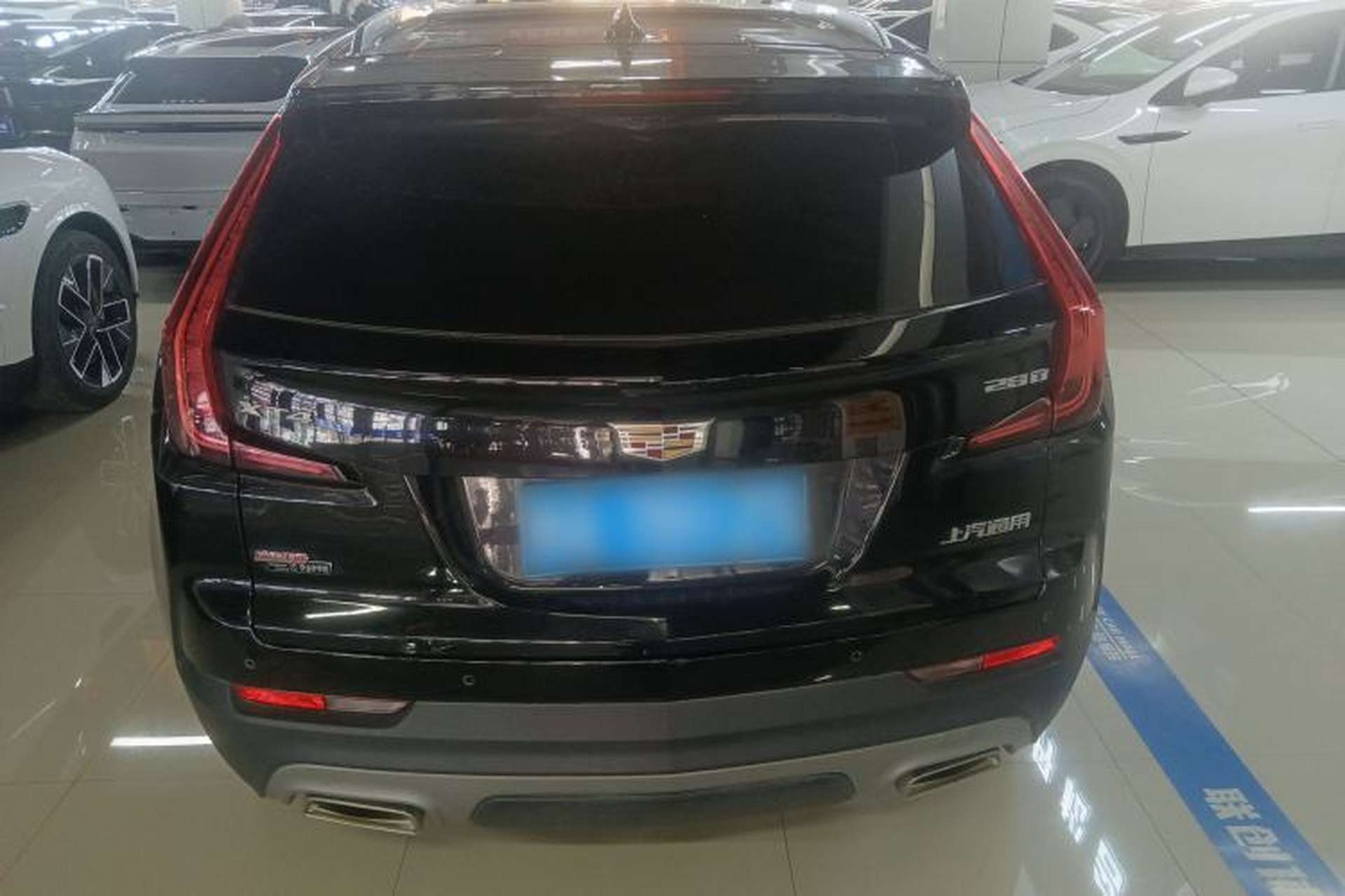Used Cadillac XT4 2022 28T Two-Wheel-Drive Luxury Version Rear