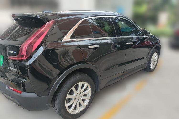 Used Cadillac XT4 2022 28T Two-Wheel Drive Fashion Edition Rear Right 45 Deg