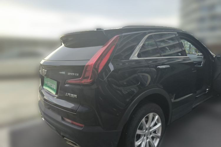 Used Cadillac XT4 2022 28T Two-Wheel Drive Fashion Edition Rear Right 45 Deg