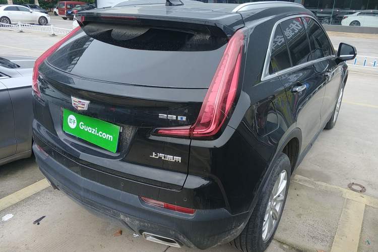Used Cadillac XT4 2022 28T Two-Wheel Drive Fashion Edition Rear Right 45 Deg