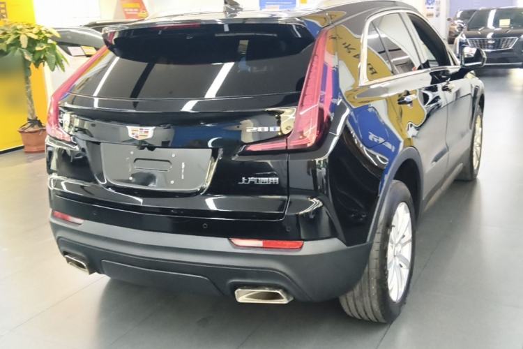 Used Cadillac XT4 2022 28T Two-Wheel Drive Fashion Edition Rear Right 45 Deg
