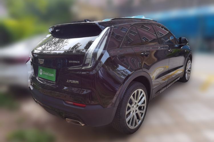 Used Cadillac XT4 2022 28T Four-Wheel Drive Platinum Edition Rear Right 45 Deg