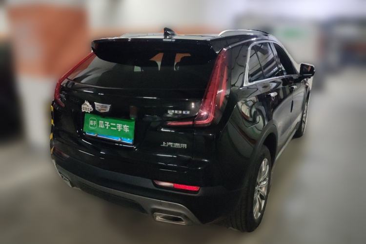 Used Cadillac XT4 2022 28T Two-Wheel Drive Prestige Version Rear Right 45 Deg