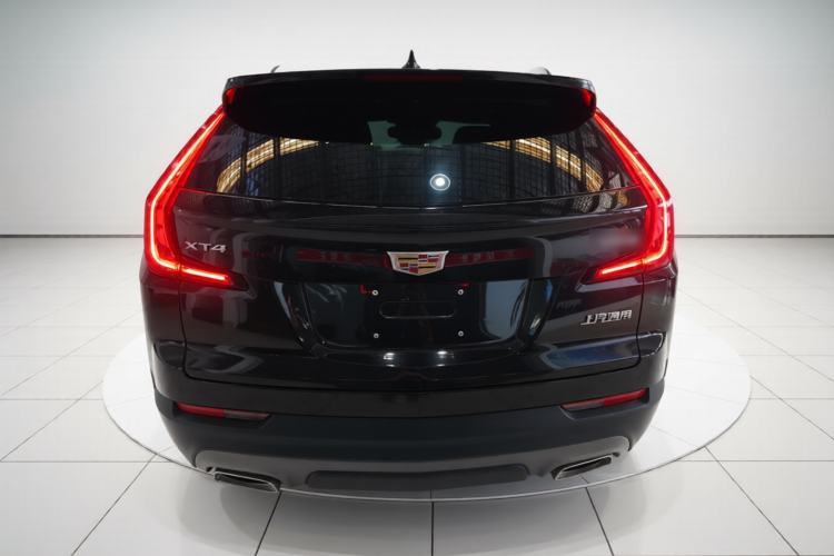 Used Cadillac XT4 2022 28T Two-Wheel Drive Prestige Version Rear