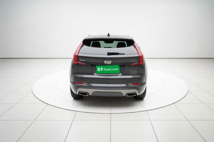 Used Cadillac XT4 2022 28T Two-Wheel-Drive Luxury Version Rear