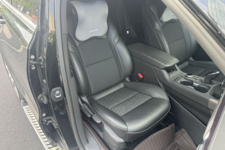 Used Cadillac XT4 2022 28T Two-Wheel Drive Fashion Edition Right Front Seat