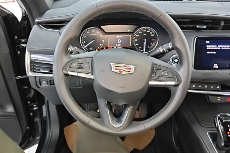 Used Cadillac XT4 2022 28T Two-Wheel Drive Fashion Edition Steering Wheel
