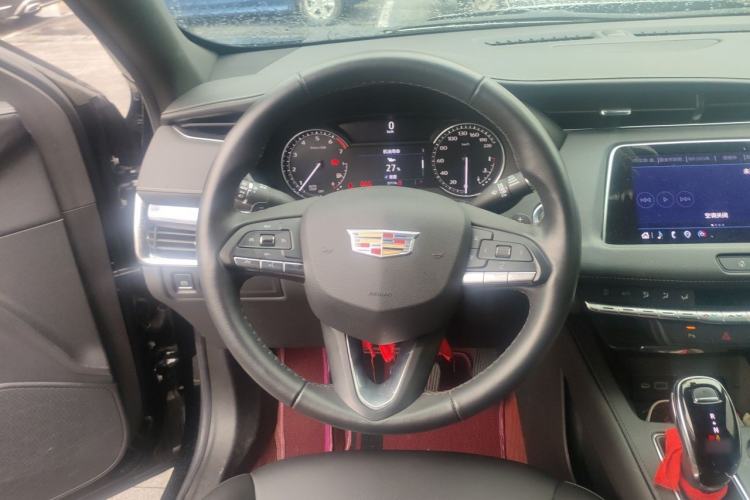 Used Cadillac XT4 2022 28T Two-Wheel Drive Fashion Edition Steering Wheel