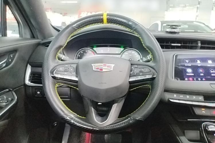 Used Cadillac XT4 2022 28T Two-Wheel Drive Fashion Edition Steering Wheel