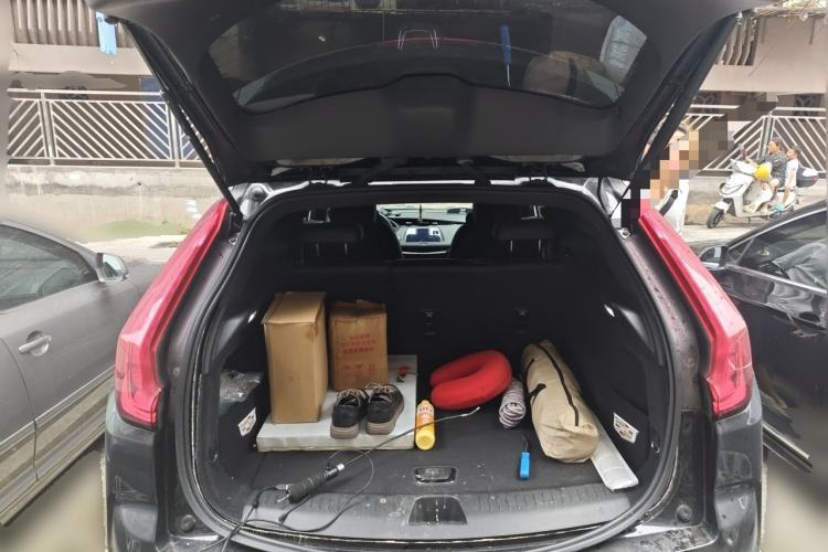 Used Cadillac XT4 2022 28T Two-Wheel Drive Fashion Edition Trunk
