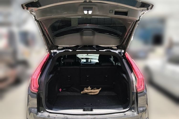 Used Cadillac XT4 2022 28T Two-Wheel Drive Fashion Edition Trunk