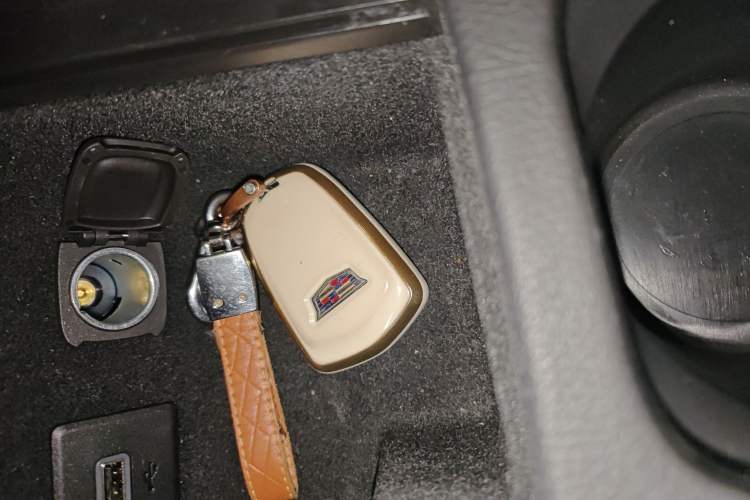 Used Cadillac XT4 2022 28T Two-Wheel Drive Fashion Edition Vehicle Key