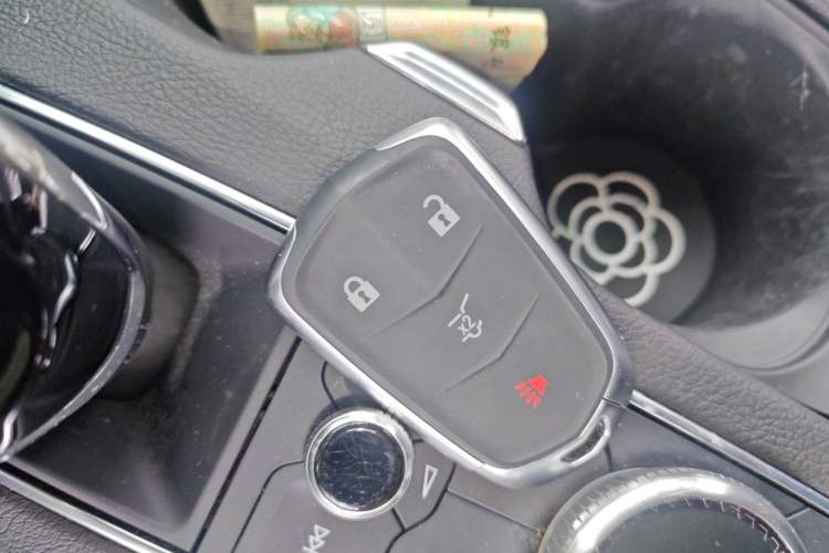 Used Cadillac XT4 2022 28T Two-Wheel-Drive Luxury Version Vehicle Key