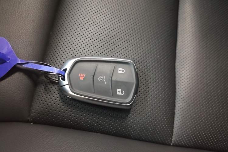 Used Cadillac XT4 2022 28T Two-Wheel Drive Prestige Version Vehicle Key