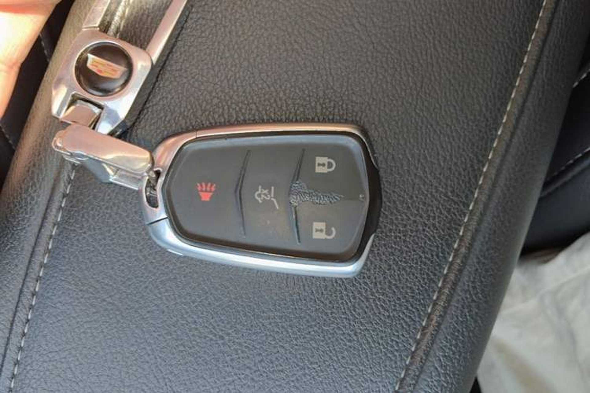 Used Cadillac XT4 2022 28T Two-Wheel-Drive Luxury Version Vehicle Key