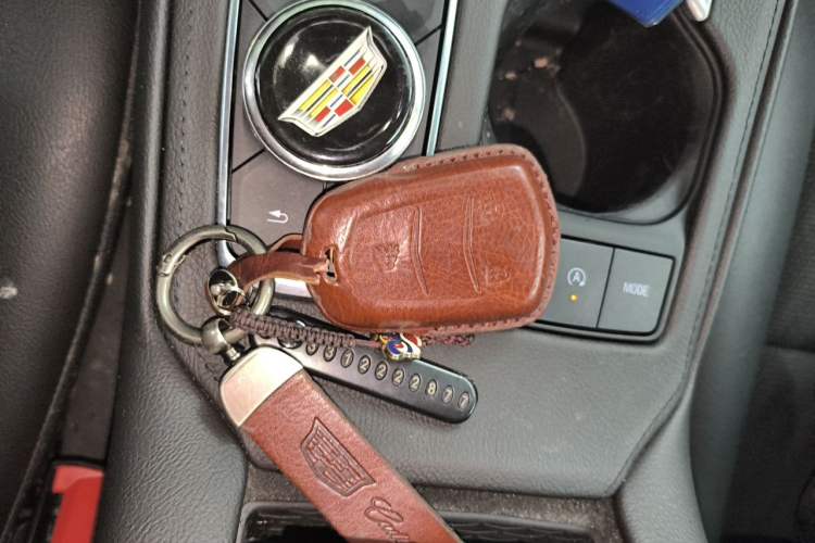 Used Cadillac XT4 2022 28T Two-Wheel Drive Fashion Edition Vehicle Key