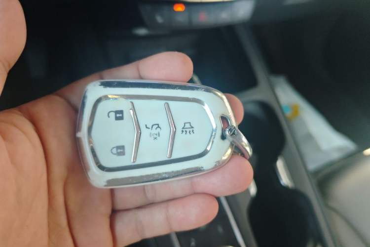Used Cadillac XT4 2022 28T Two-Wheel-Drive Luxury Version Vehicle Key