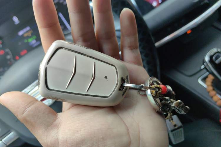 Used Cadillac XT4 2022 28T Two-Wheel Drive Fashion Edition Vehicle Key