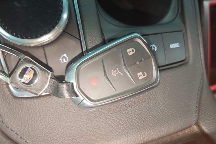 Used Cadillac XT4 2022 28T Two-Wheel Drive Prestige Version Vehicle Key