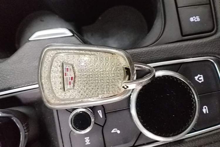 Used Cadillac XT4 2022 28T Two-Wheel Drive Fashion Edition Vehicle Key