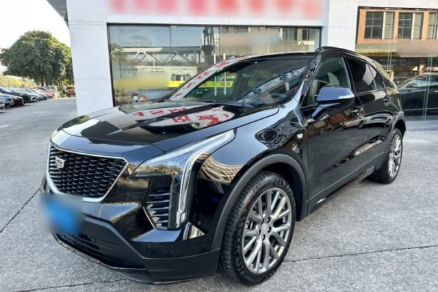 Used Cadillac XT4 2022 28T Four-Wheel Drive Platinum Edition