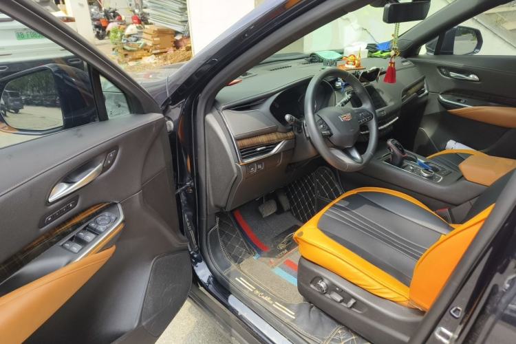 Used Cadillac XT4 2022 28T Two-Wheel Drive Prestige Version Driver Seat