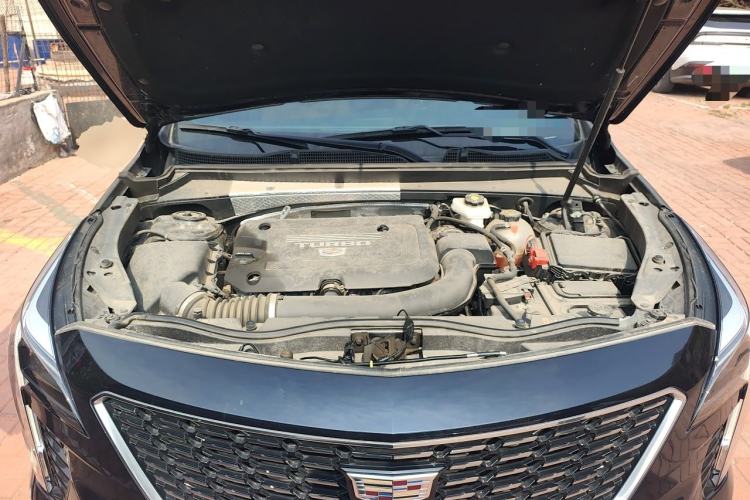 Used Cadillac XT4 2022 28T Two-Wheel Drive Prestige Version Engine Bay