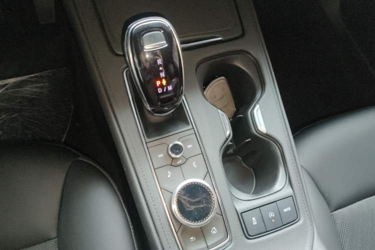 Used Cadillac XT4 2022 28T Two-Wheel Drive Fashion Edition Gear Lever