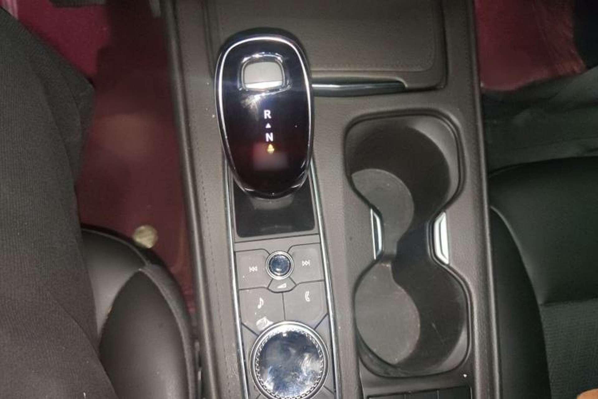 Used Cadillac XT4 2022 28T Two-Wheel Drive Fashion Edition Gear Lever