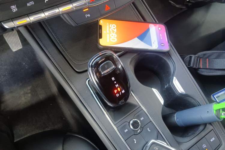 Used Cadillac XT4 2022 28T Two-Wheel Drive Fashion Edition Gear Lever