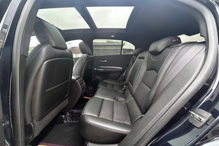 Used Cadillac XT4 2022 28T Two-Wheel Drive Fashion Edition Interior 2
