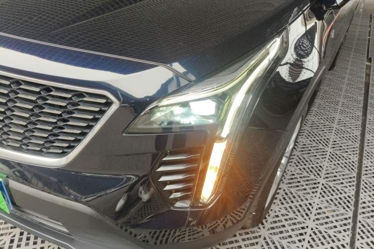 Used Cadillac XT4 2022 28T Two-Wheel Drive Fashion Edition Left Front Headlight