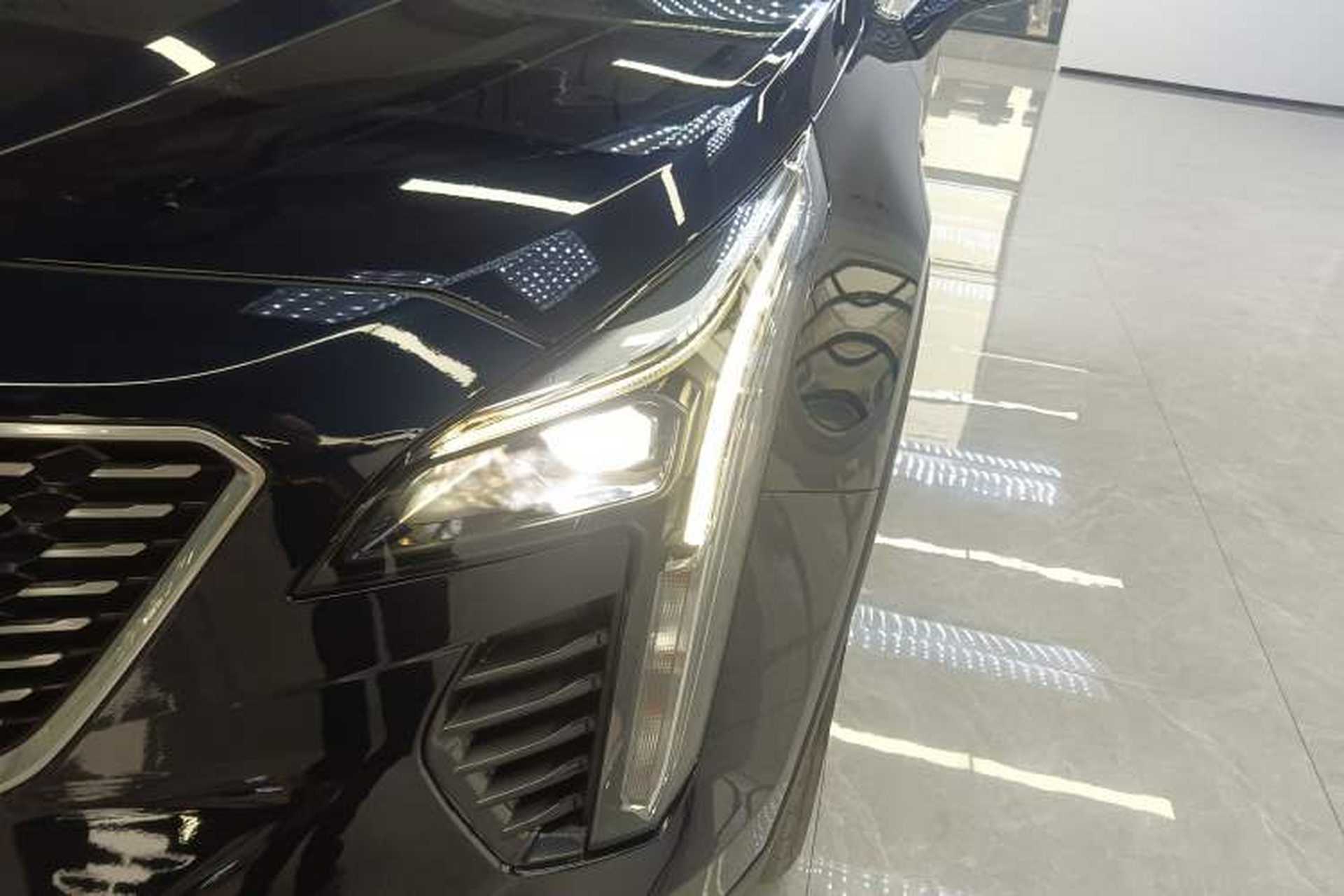 Used Cadillac XT4 2022 28T Two-Wheel Drive Fashion Edition Left Front Headlight
