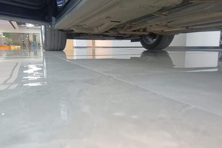 Used Cadillac XT4 2022 28T Two-Wheel Drive Fashion Edition Left Side Sill
