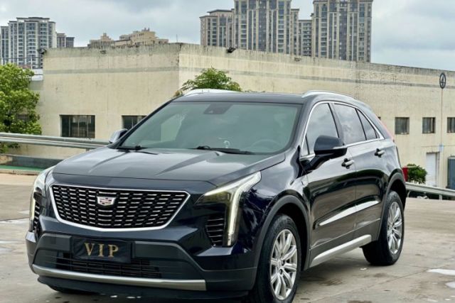 Used Cadillac XT4 2022 28T Two-Wheel-Drive Luxury Version