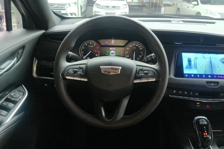 Used Cadillac XT4 2022 28T Two-Wheel Drive Fashion Edition Steering Wheel