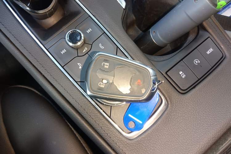 Used Cadillac XT4 2022 28T Two-Wheel Drive Fashion Edition Vehicle Key