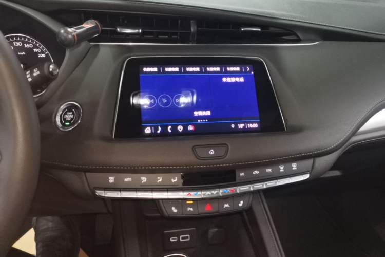 Used Cadillac XT4 2022 28T Two-Wheel-Drive Luxury Version Audio And AC Panel