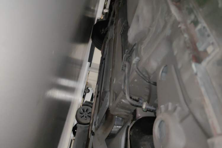 Used Cadillac XT4 2022 28T Two-Wheel-Drive Luxury Version Chassis Rear Left