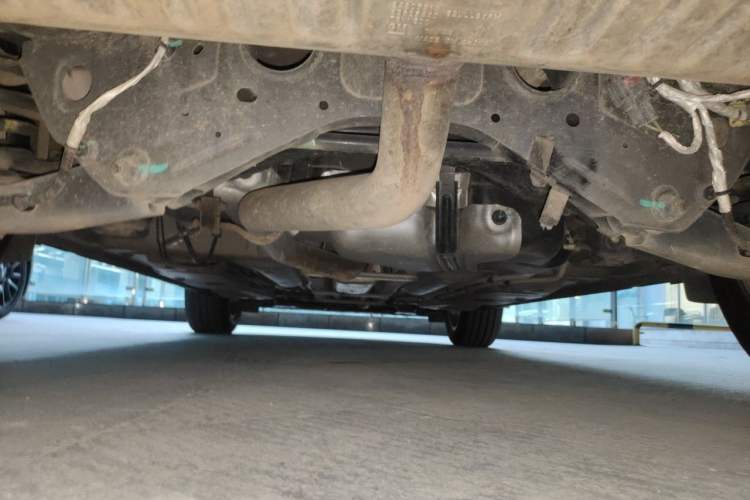 Used Cadillac XT4 2022 28T Two-Wheel Drive Fashion Edition Chassis Rear