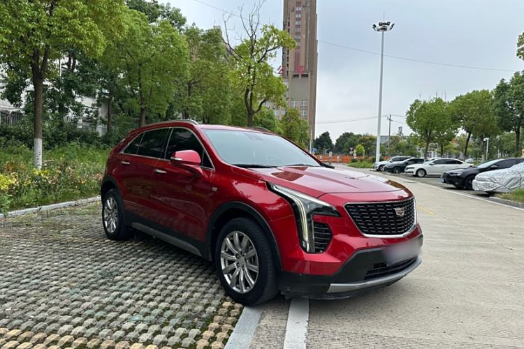 Used Cadillac XT4 2022 28T Two-Wheel-Drive Luxury Version Exterior 1