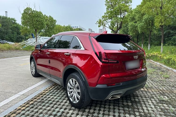 Used Cadillac XT4 2022 28T Two-Wheel-Drive Luxury Version Exterior 8
