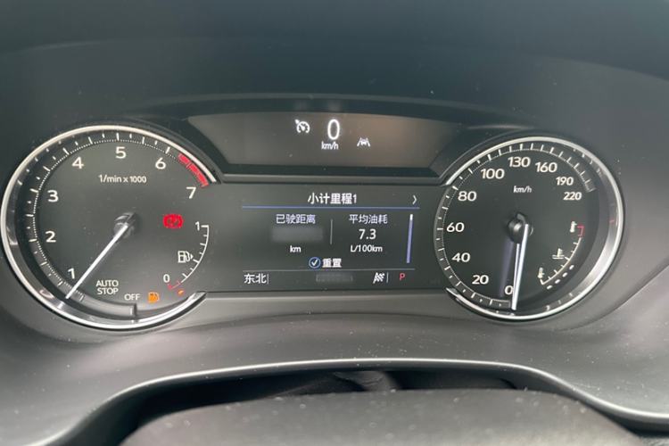 Used Cadillac XT4 2022 28T Two-Wheel-Drive Luxury Version Interior 6