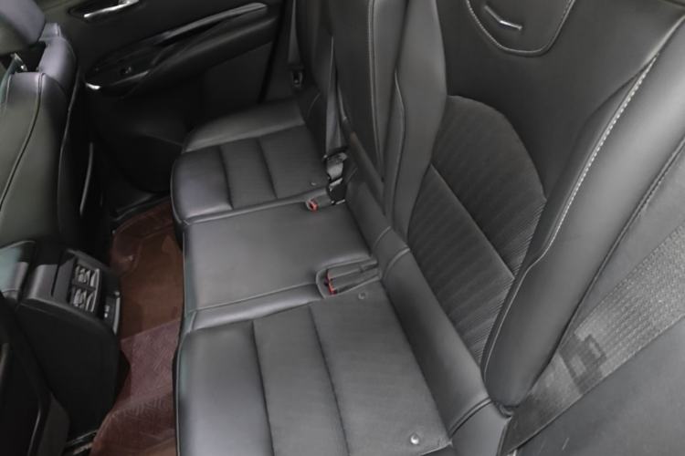 Used Cadillac XT4 2022 28T Two-Wheel Drive Fashion Edition Left Rear Seat