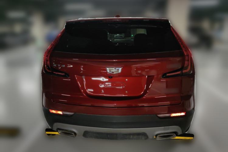 Used Cadillac XT4 2022 28T Two-Wheel-Drive Luxury Version Rear