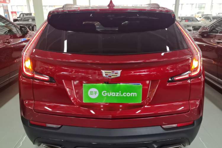 Used Cadillac XT4 2022 28T Four-Wheel Drive Platinum Edition Rear
