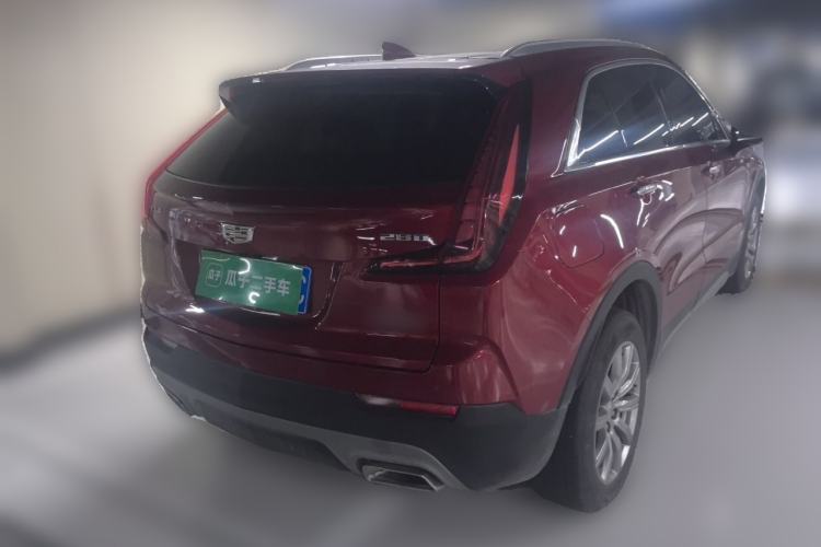 Used Cadillac XT4 2022 28T Two-Wheel-Drive Luxury Version Rear Right 45 Deg