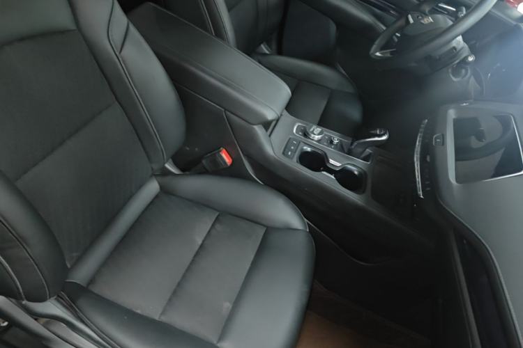 Used Cadillac XT4 2022 28T Two-Wheel Drive Fashion Edition Right Front Seat